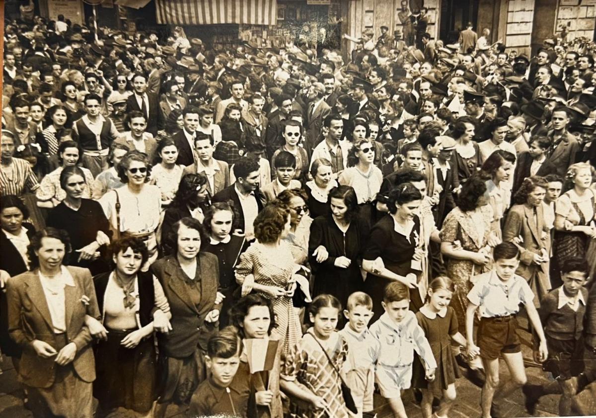 Corteo per la Repubblica, Torino, 13 giugno 1946 (Archivio Storico della Città di Torino)